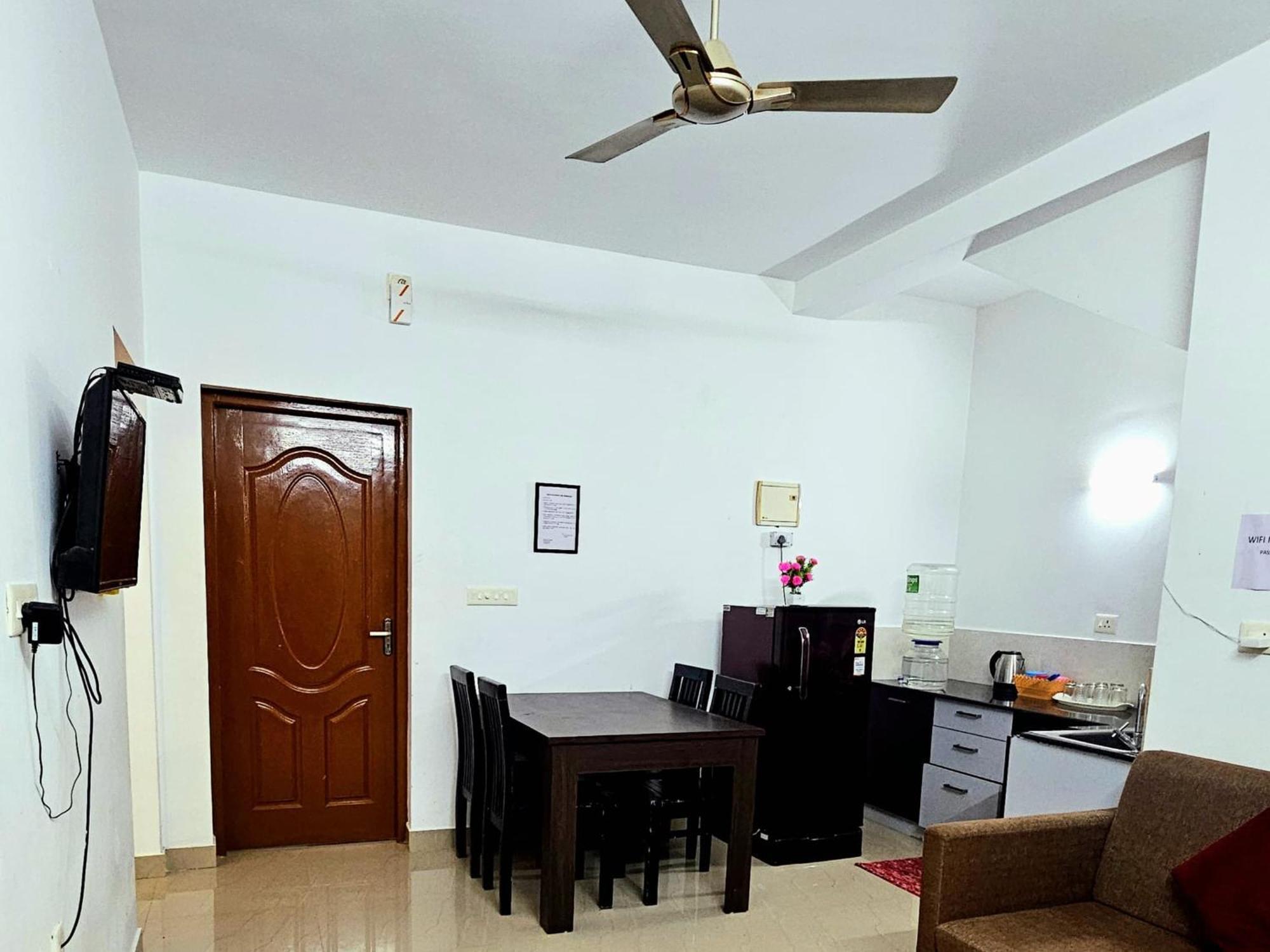 Rain Drops Premium Villas - אטירפאלי מראה חיצוני תמונה